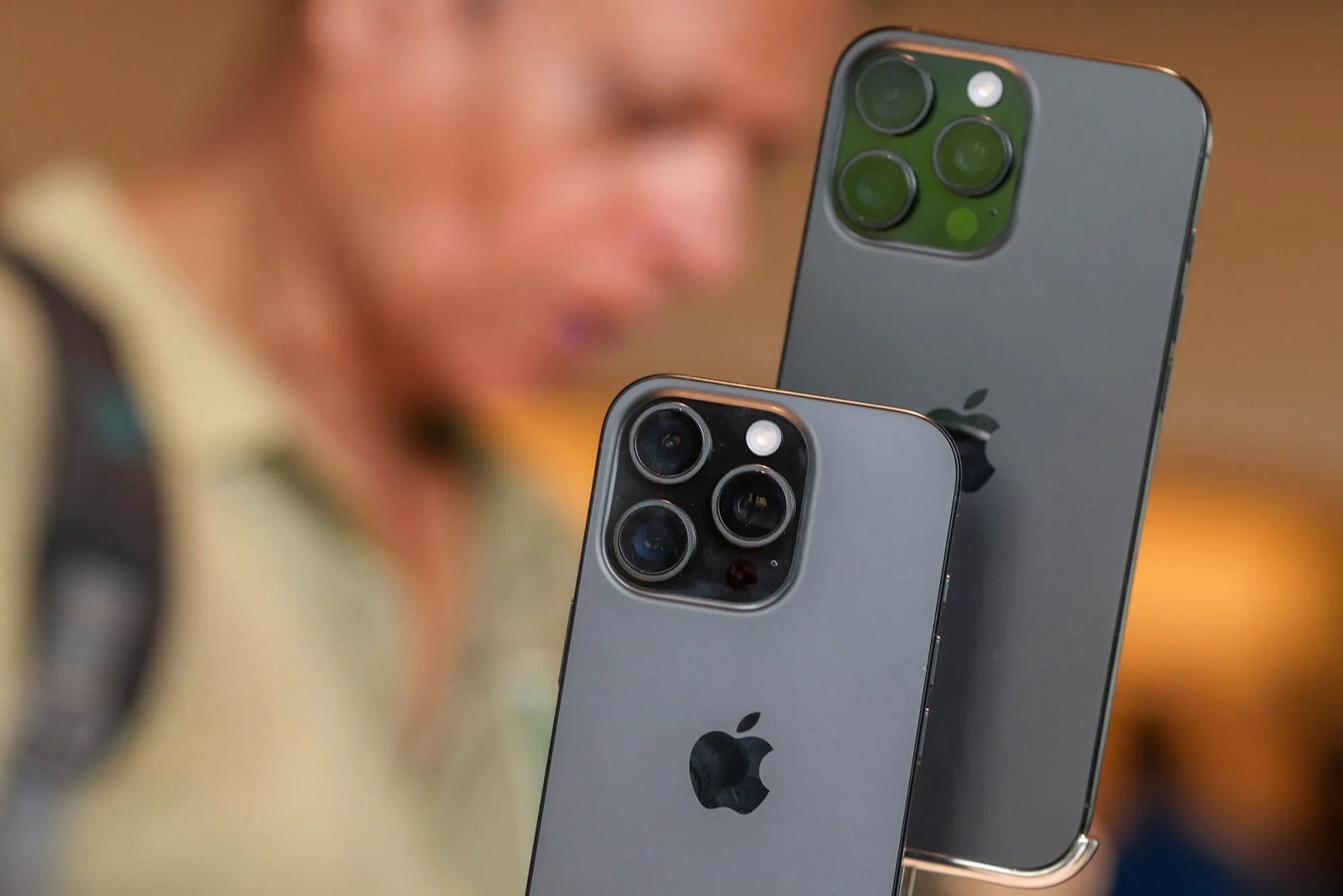 Apple iPhone 16 Pro Max