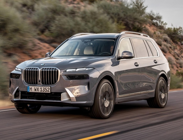 Обзор автомобиля BMW X7