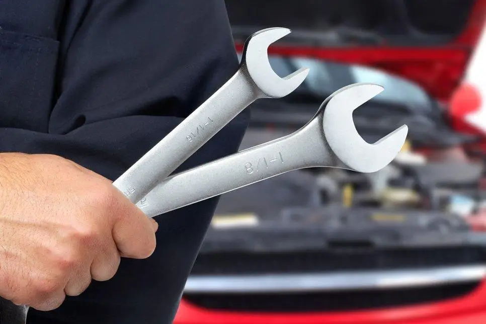 Правильна ергономіка викруток: менше втоми, більше точності